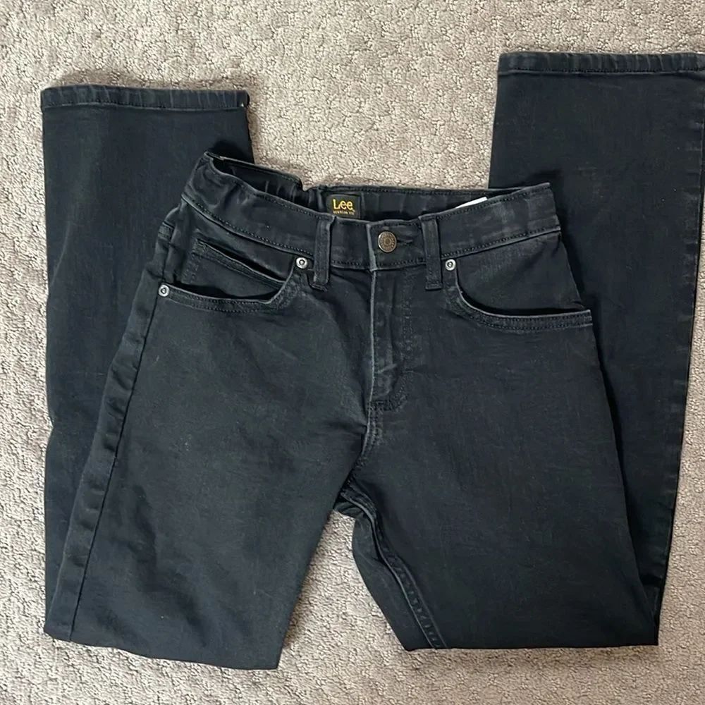 Lee straight leg black jeans.  Size 12 slim.  Adjustable waist. Stretchy